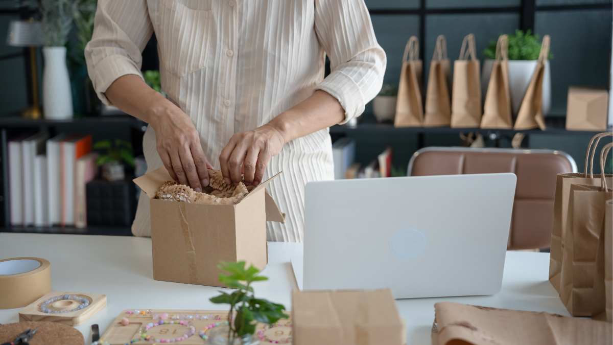 How to Start a Small Business in the UK With Low Costs